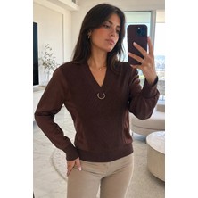 Gülseli Kadın V Yaka Gold Toka Detaylı Garnili Bluz P-00022041