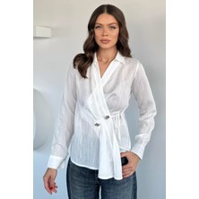 Gülseli Kadın Bel Bağlama Detaylı Kendinden Çizgi Desenli Gömlek P-00022009
