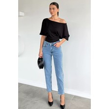 Gülseli Kadın Taş Detaylı Jean Kot Pantolon P-00021903