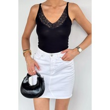 Gülseli Kadın V Yaka Askılı Dantel Detaylı Bluz P-00021895