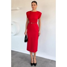Gülseli Kadın Kemer Aksesuarlı Yırtmaç Detaylı Elbise P-00021879