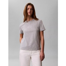 Calvin Klein Kadın Normal Kesim Pamuklu Yuvarlak Yakalı Ck Logo Baskılı Kısa Kollu Gri T-Shirt LV047G831G-P79