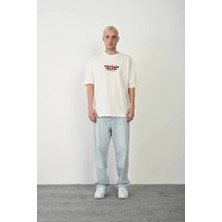 Demir Grup cc Unisex Bisiklet Yaka Baskılı Oversize T-Shirt - Beyaz