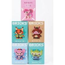 Sepexa Bricks Güvencesi ve Avantajlı 5'li Paket: Kutu Görsellerinde Yer Alan 5 Farklı Sevimli Karakter (Pony, Tilki, Pumba/yaban Domuzu, Elbiseli Ayıcık ve Alien/uzaylı)