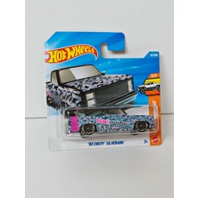 Hot Wheels Truckın' Along Serisi - 83 Chevy Sılverado Model Araba