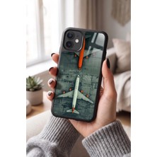 Snacase Apple iPhone 12 / 12 Pro Uyumlu Uçak Tasarımlı Glossy Premium Kılıf