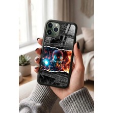 Snacase Apple iPhone 11 Pro Max Uyumlu Demir Adam Tasarımlı Glossy Premium Kılıf