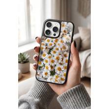 Snacase Apple iPhone 15 Pro Uyumlu Papatya Tasarımlı Glossy Premium Kılıf