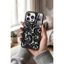 Snacase Apple iPhone 15 Pro Uyumlu Siyah Dantel Tasarımlı Parlak Premium Kılıf