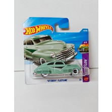 Hot Wheels Layın Low Serisi - 47 Chevy Fleetlıne Model Araba
