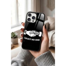 Snacase Apple iPhone 16 Pro Uyumlu Yılan Tasarımlı Parlak Premium Kılıf
