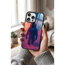 Snacase Apple iPhone 14 Pro Uyumlu Astronot Tasarımlı Parlak Premium Kılıf