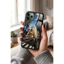 Snacase Apple iPhone 11 Pro Uyumlu Şehir Manzarası Tasarımlı Parlak Premium Kılıf