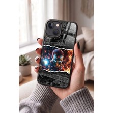 Snacase Apple iPhone 15 Plus Uyumlu Demir Adam Tasarımlı Glossy Premium Kılıf