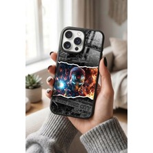 Snacase Apple iPhone 14 Pro Uyumlu Demir Adam Tasarımlı Glossy Premium Kılıf