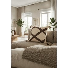 Destiva Home Renli Çapraz Çizgi Punch Nakışlı Püsküllü Gizli Fermuarlı Pamuk Kırlent Kılıfı  42X42 cm