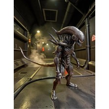 Craftel Alien Figür 20 cm V2