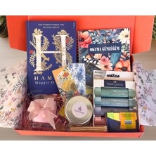Awen Shop Okuma Keyfi Paketi - Kitap, Mum & Bitki Çayı Temalı Hediye Seti