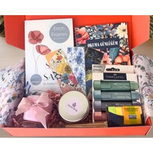 Awen Shop Okuma Ritüeli Paketi (Kitap + Günlük + Mum + Çay + Aksesuar)