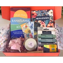 Awen Shop Okuma Ritüeli Paketi (Kitap + Günlük + Mum + Çay + Aksesuar)