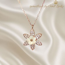 lpsankara Sedef Taşlı Çiçek Motif Gümüş Kolye (Rose)