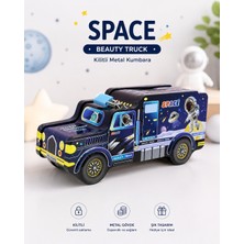 Astronot Figürlü Kamyon Metal Kumbara Giftzen- Kilitli ve Anahtarlı Çocuk Tasarruf Kutusu Lacivert 22CM