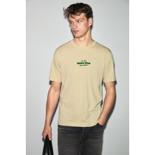 Grimelange Jumılla Erkek %100 Pamuk Yumuşak Kumaşlı Baskılı Yuvarlak Yaka Bej T-Shirt