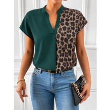 Alyn Wear Kadın Kısa Kollu V Hakim Yakalı Leopar Desenli Sandy Bluza
