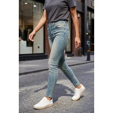 Gülseli Kadın Likralı Bilek Boy Jean Kot Pantolon P-00021582