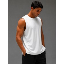 We&Me Erkek Siyah Basic Sıfır Kol Tişört Regular Fit Bisiklet Yaka Esnek Kumaş Spor ve Günlük Kullanım