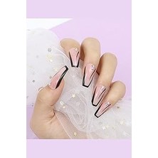 Belirtilmemiş Ruby Face Krem & Siyah Frenchli Desenli Taşlı Takma Tırnak Seti Krem & Siyah