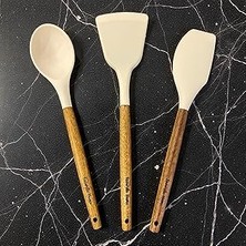 Nacario Ahşap Saplı 3'lü Silikon Mutfak Gereçleri Seti - Isıya Dayanıklı Yanmaz Yapışmaz Spatula Servis