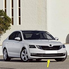 Nacario Ön Tampon Alt Koruma Spoyleri 5E0807611D Skoda Octavia 2018-2020