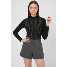 Kadın Balıkçı Yaka Taşlı Dikey Çizgili Siyah Body