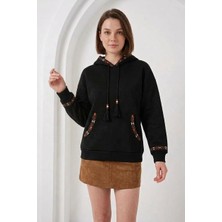 Kadın Kapüşonlu Fermuarlı Kordon Detaylı Oversize Nakışlı Siyah Sweatshirt