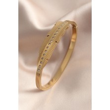 Nhr Kids Gold Renk Yaprak Model Zirkon Taş Detay Kelepçe Kadın Bileklik 5886 - 153ERD1684-6066