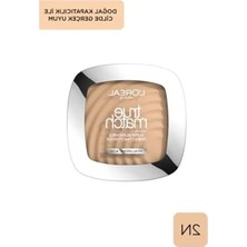 Aesco 2.n Vanilla Renk Seçeneği ile Pudra, Makyajda Doğal Görünüm Sağlar