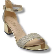 Selfie 4270-26 Simli Rugan Tek Bant Orta Topuk Büyük Numara Fashion Kadın Sandalet(5,5cm) 41-43