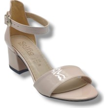 Selfie 4601-26 Rugan Tek Bant Orta Topuk Fashion Kadın Sandalet(5,5cm)