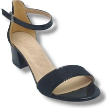 Selfie 4270-26 Simli Rugan Tek Bant Orta Topuk Büyük Numara Fashion Kadın Sandalet(5,5cm) 41-43