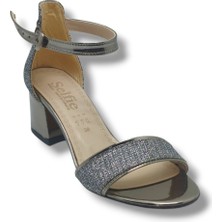 Selfie 4270-26 Simli Rugan Tek Bant Orta Topuk Fashion Kadın Sandalet(5,5cm)
