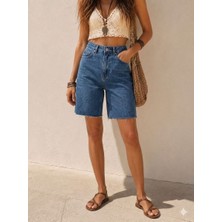 Dema Kadın Mavi Mom Fit Denim Şort | Yüksek Bel Diz Üstü Plaj & Günlük Kullanım