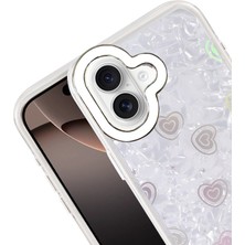 Alvera Collection iPhone 16 Lumi Desenli Kapak - Beyaz