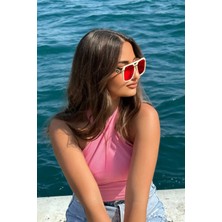 Premini Şık ve Rahat Kırmızı-Beyaz Güneş Gözlüğü ile Tarzınızı Tamamlayın