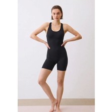 Formactive 1855 Kadın Push Up Dikişsiz Şort Tulum - Toparlayıcı Çapraz Askılı Spor Yoga Pilates Tulum – Siyah M/L