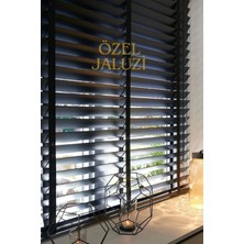 Özel Jaluzi Siyah 50 mm Ahşap Görünümlü Jaluzi
