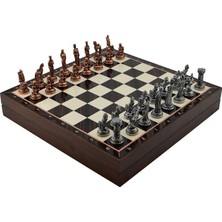 Orta Boy Metal Truva-Sparta Satranç Takımı Antik ve Ceviz Desenli Sandıklı Mdf Tahtası (36X36X