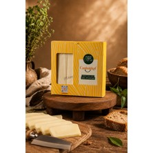 Canbakkal Yarım Yağlı Dil Peyniri 1 kg- Katkısız, Doğal ve Kahvaltılık Dil Peyniri