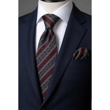 Kravatkolik Bordo Çizgi Desen Mendilli Klasik Kravat KK13776