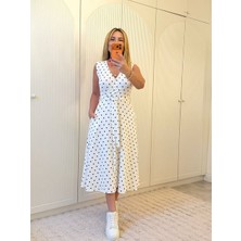 Gökyüzü Moda Kadın Kruvaze Yaka Kolsuz Puantiyeli Midi Boy Elbise